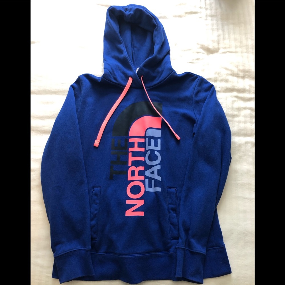 North Face hoodie size Small